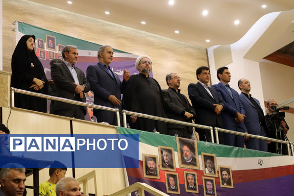 مشعل مسابقات کشوری ورزش دانش‌آموزی در تبریز روشن شد