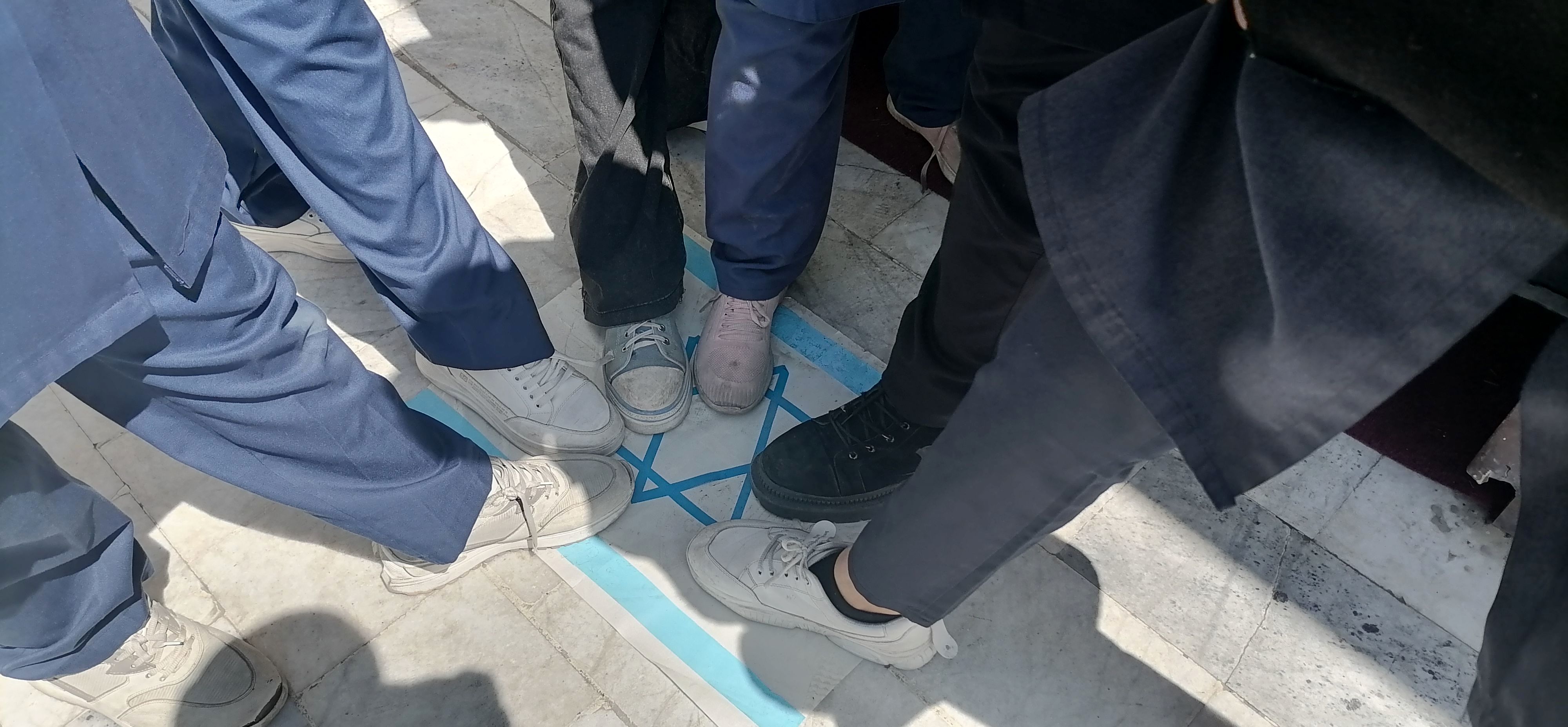 جشن و شادی مردم برازجان در حمایت از عملیات وعده صادق سپاه پاسداران انقلاب اسلامی/ فیلم