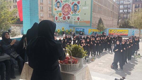برگزاری «جشن جوانه‌ها» در مدرسه شهدای شهرداری ناحیه ۲ کرج