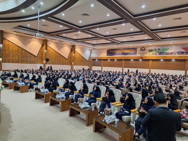 همایش آشنایی با مبانی هوش مصنوعی دانش‌آموزان شهرستان تربت حیدریه 