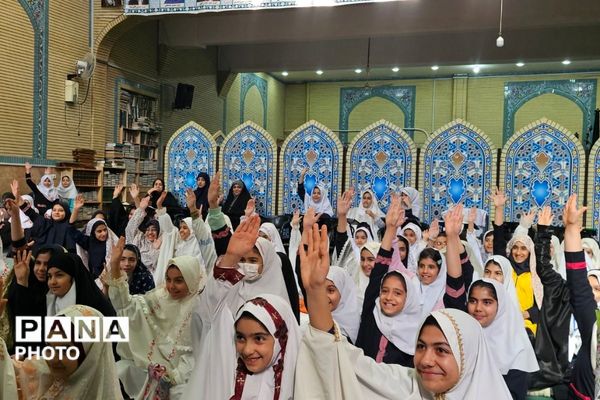 برگزاری اجلاس نماز در مسجد صاحب‌الزمان(عج) شهرک کاووسیه