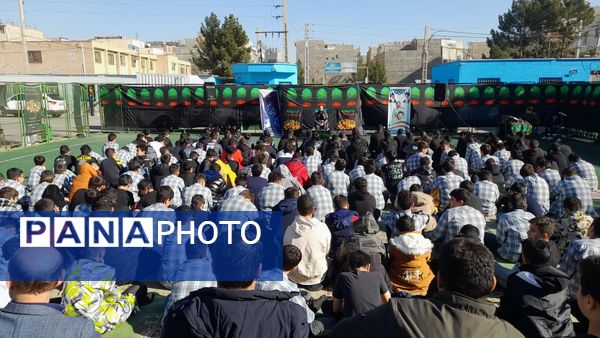 دانش‌آموزان مدرسه شاهد شهید کاظمی در سوگ شهادت حضرت فاطمه (س)