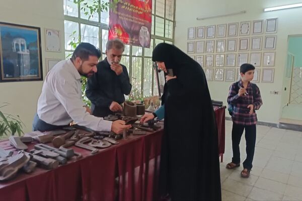 بازدید دانش‌آموزان منتخب لیگ کوک شو از کارخانه پتک شیراز