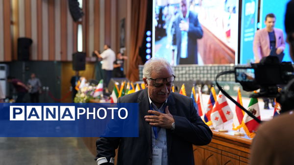 اختتامیه المپیاد جهانی فیزیک در اصفهان