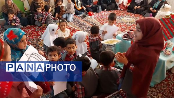 جشن یلدایی مهد شکوفه‌های نور دارالقرآن حضرت زهرا (س) در شیروان