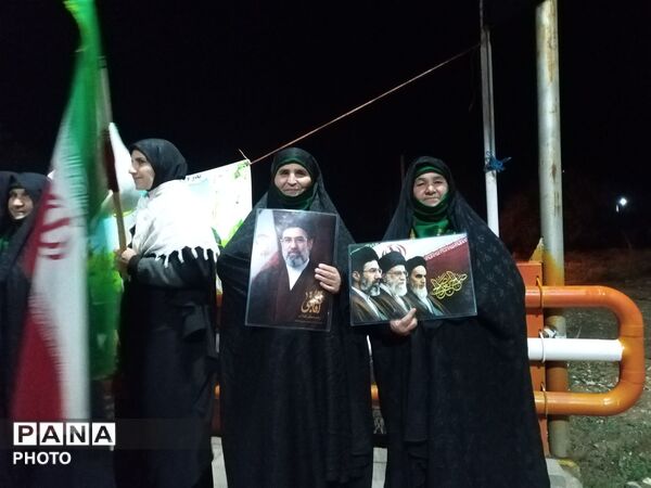 برگزاری اجتماع شبانه در حسینیه شهدای شهر بار 