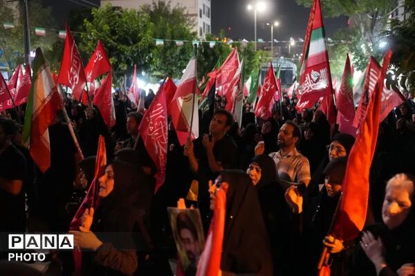 حماسه حضور فردیسی‌ها در صد ‌و چهل و سومین شب  راهپیمایی 