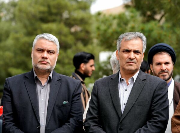 غرش خشم انقلابی دانشجویان دانشگاه آزاد مشهد علیه صهیونیسم و فریاد همبستگی با غزه