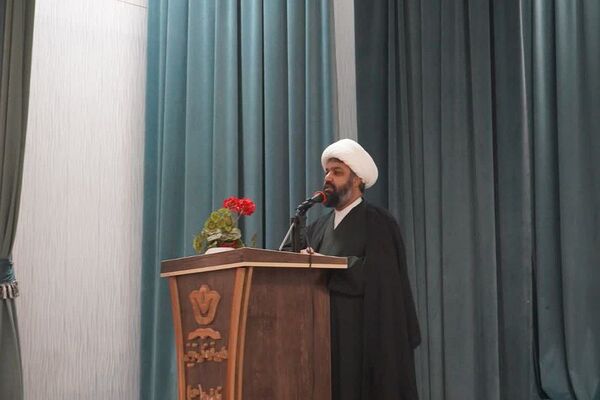 اعزام دانش‌آموزان دختر شهرستان‌های تهران به اردوهای راهیان نور