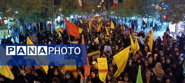 تجمع کودکان و نوجوانان زنجانی در محکومیت جنایات رژیم صهیونیستی 