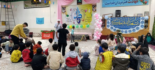 مراسم ولادت حضرت فاطمه (س)  در مسجد چهارده معصوم الغدیر