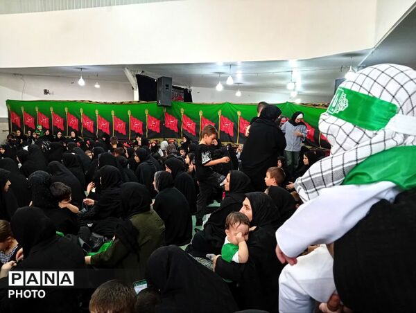 همایش شیرخوارگان حسینی در شیخ آباد قم