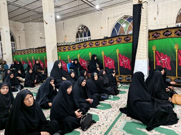 سوگ خورشید خراسان در حاجی‌آباد عزاداری شهادت امام رضا(ع)