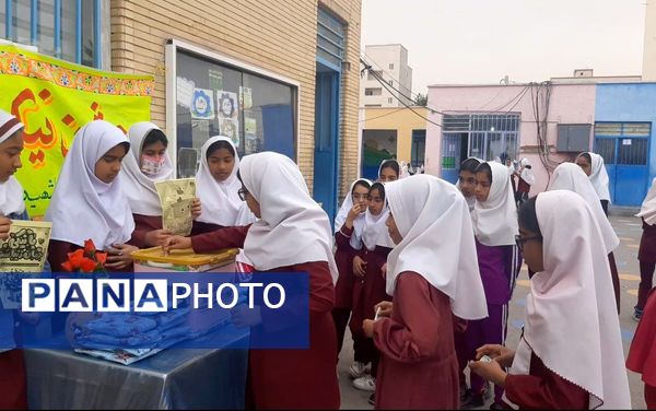 دانش‌‌آموزان دبستان دخترانه شهید علی رضایی، پیشگامان نوع‌‌دوستی