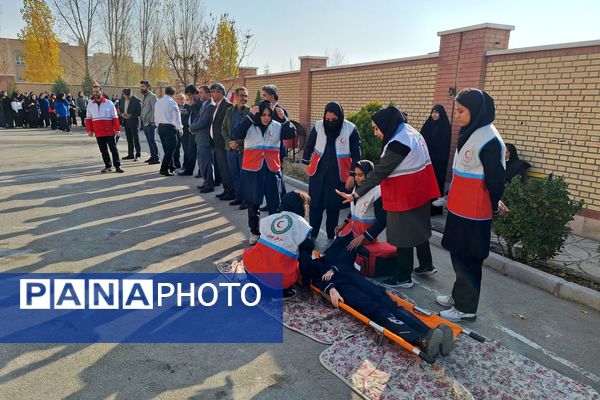 مانور سراسری زلزله و ایمنی در پردیس