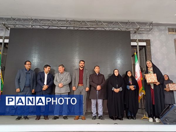تجلیل از برگزیدگان 2 جشنواره پرورشی در شهرستان زرقان 