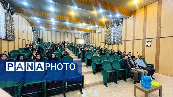 برگزاری جلسه انجمن اولیاء و مربیان دبستان معلم 