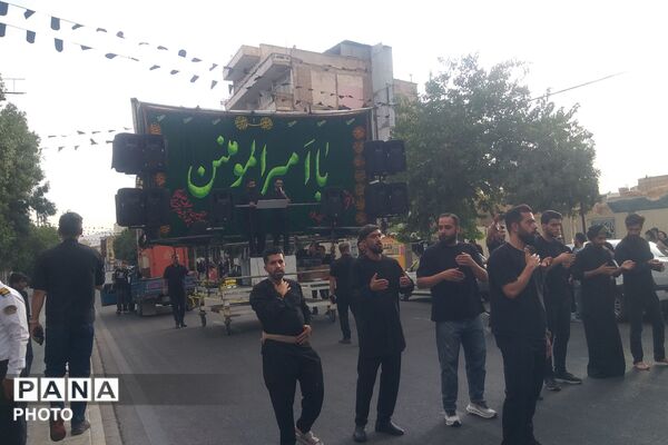 عزاداری جاماندگان پیاده‌روی اربعین حسینی در شیراز