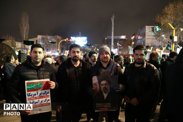 بیعت فرهنگیان اردبیلی با رهبر معظم انقلاب حضرت  آیت الله سید مجتبی خامنه‌ای