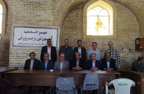 گذری بر میز خدمت اداره آموزش و پرورش نیشابور در نماز جمعه این هفته 