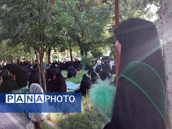 دعای روح بخش عرفه در شهرستان دره شهر 