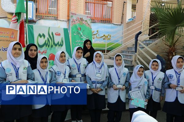 هفته‌ای به رنگ سلامت در آموزشگاه شاهد فرهنگ