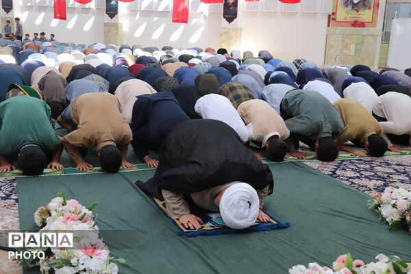 برگزاری محفل انس با قرآن و زنگ نماز در تبریز