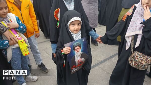 خروش دختران همدانی در رزمایش استانی اقتدار