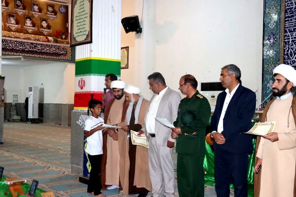جشن روزه اولی‌ها در قلعه‌گنج 