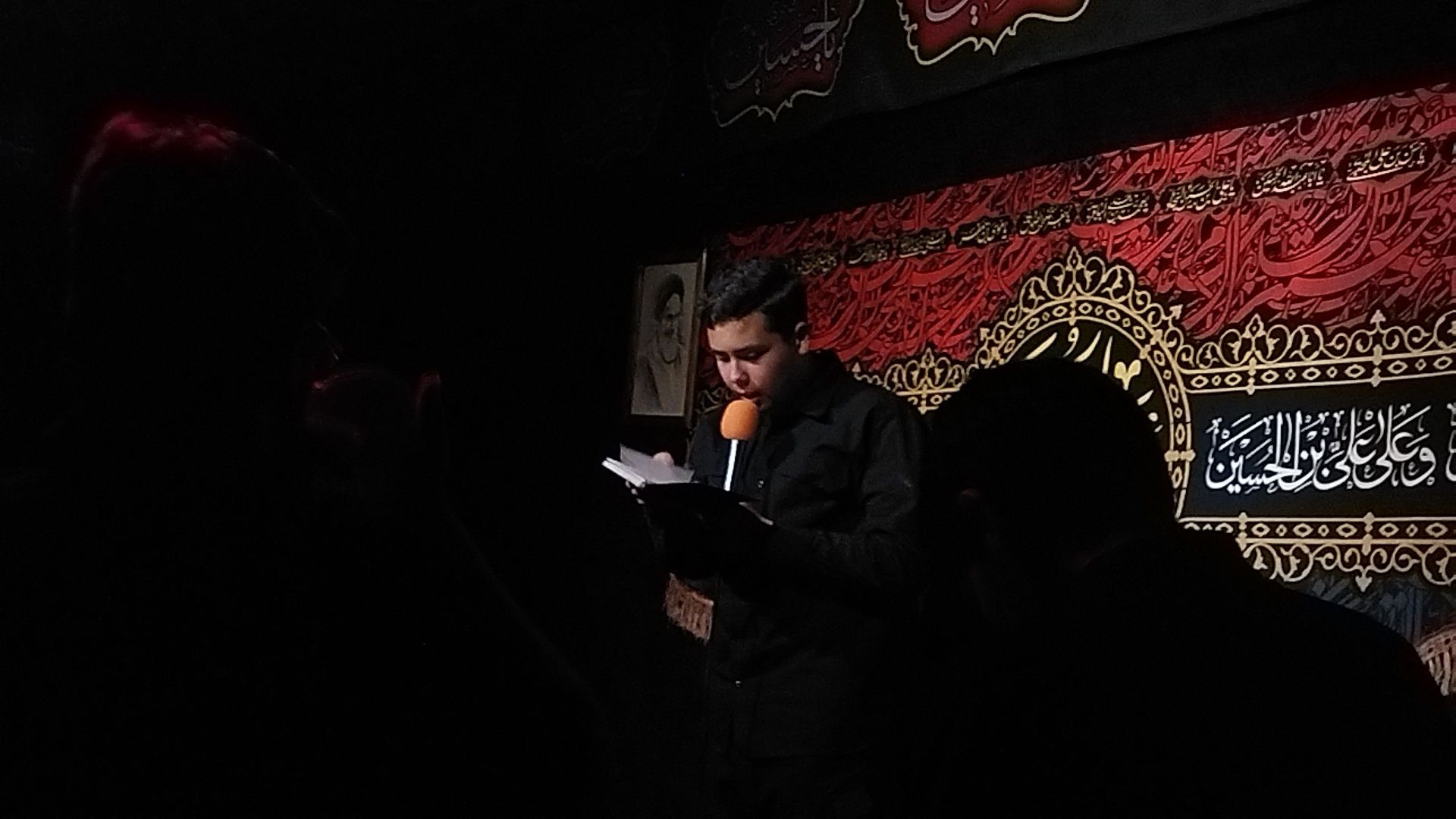 مراسم شب عاشورا در هیئت صراط الحسین (ع) 