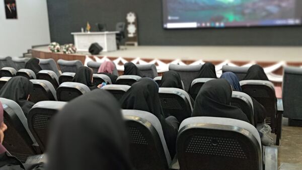  اولین نشست حضوری رابطین پژوهش و پژوهش‌سرا ها در اسلامشهر