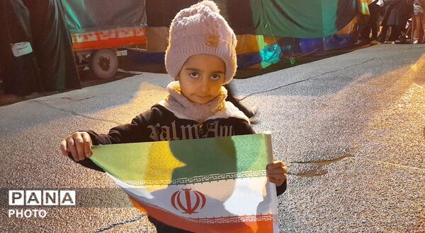 حضور باشکوه دهه‌ نودی‌ها در تجمعات شبانه شهرستان سراب