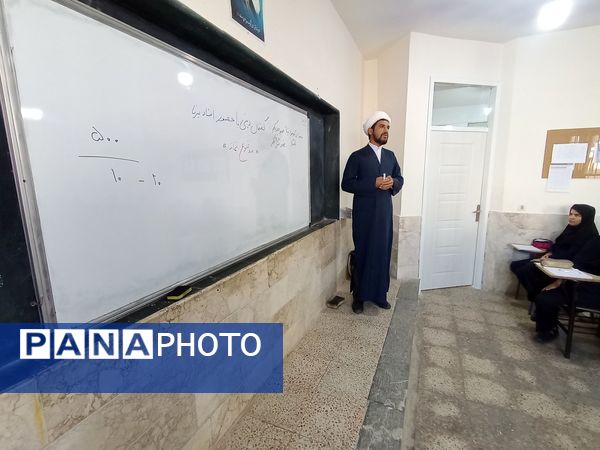 گفتمان دینی در دبیرستان دخترانه فاطمیه کاشمر