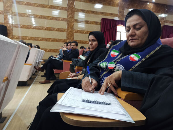 نشست هم‌اندیشی مسئولان سازمان دانش‌آموزی نواحی و مناطق استان فارس