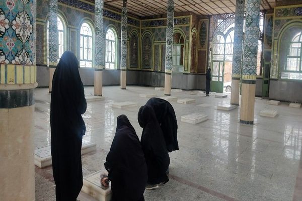 مراسم چراغ برات  آیین سنتی در شهر بار 