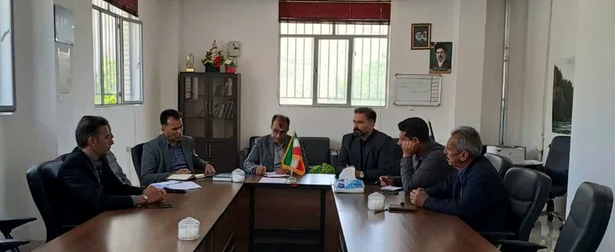 پیاده‌روی خانوادگی نماد مشارکت اجتماعی و ارتقای سلامت است