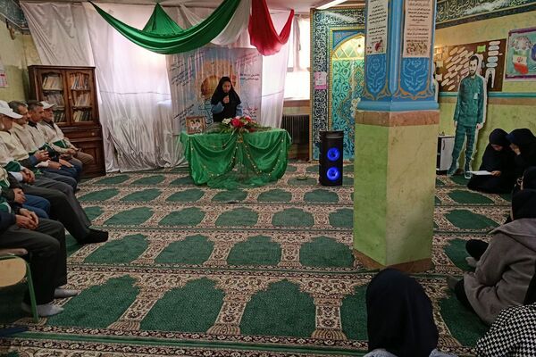 گسترش فرهنگ رضوی؛ خادمان حرم امام رضا(ع) مهمان مدارس فیروزکوه