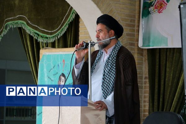 برگزاری باشکوه نماز عید سعید قربان در سطح شهرستان ملارد با حضور پرشور مردم