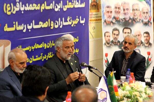 نشست خبری رئیس هیات امنا و مدیر روابط عمومی آستان حضرت سلطانعلی(ع) و اصحاب رسانه