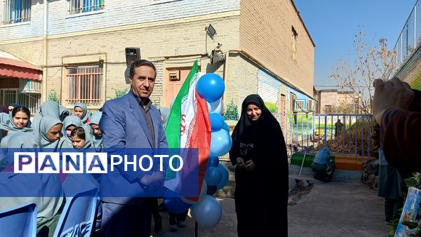 انتخابات شورای دانش آموزی در دبستان شاهد تحقیقی ناحیه ۶