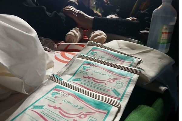 بازدید قائم‌مقام سازمان دانش‌آموزی از غرفه شهدای دانش‌آموز ورامین