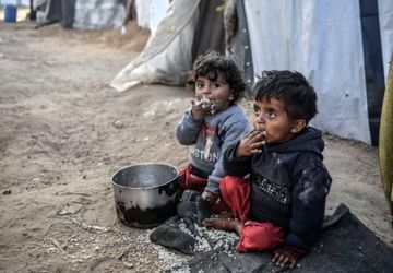 تجمع بزرگ مردم شیراز در حمایت از مردم و کودکان مظلوم غزه 