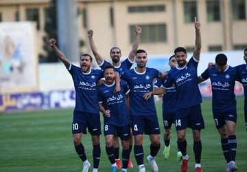 صعود گل گهر به صدر جدول با برتری مقابل چادرملو