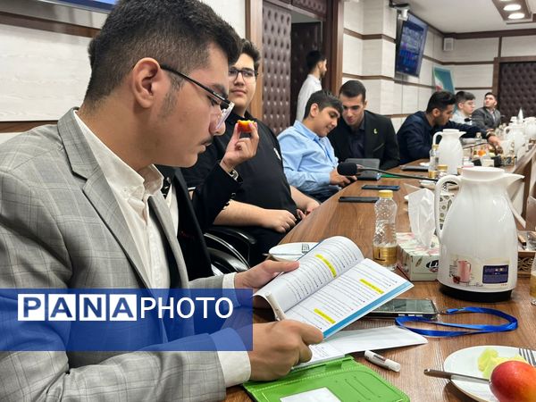 نبض آینده می تپد