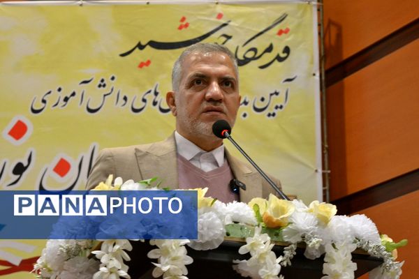 کاروان راهیان نور عازم خطه نور پسران بهارستان‌دو 