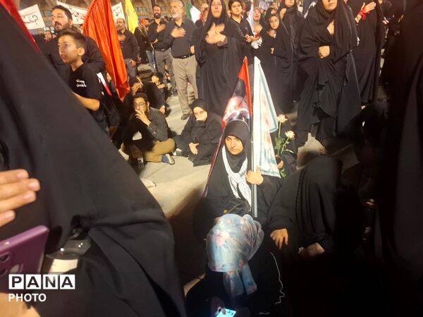 وداع با آقای شهید ایران