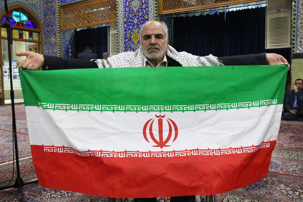 گرامیداشت حماسه ۹ دی در مسجد حظیره یزد
