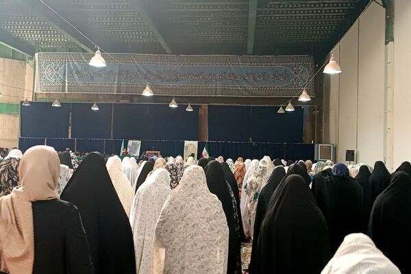 نماز عبادی سیاسی جمعه در مصلی شهر قیامدشت