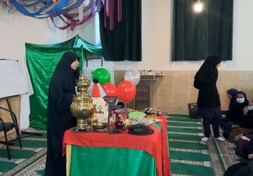 جشن باستانی یلدا در دبیرستان دخترانه شهید حسین جواهریان 