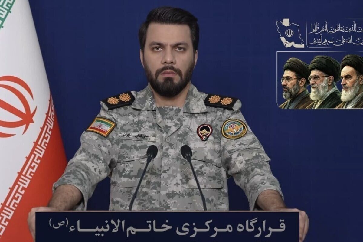 هیچ کشتی بدون مجوز ایران امکان تردد از تنگه هرمز را ندارد